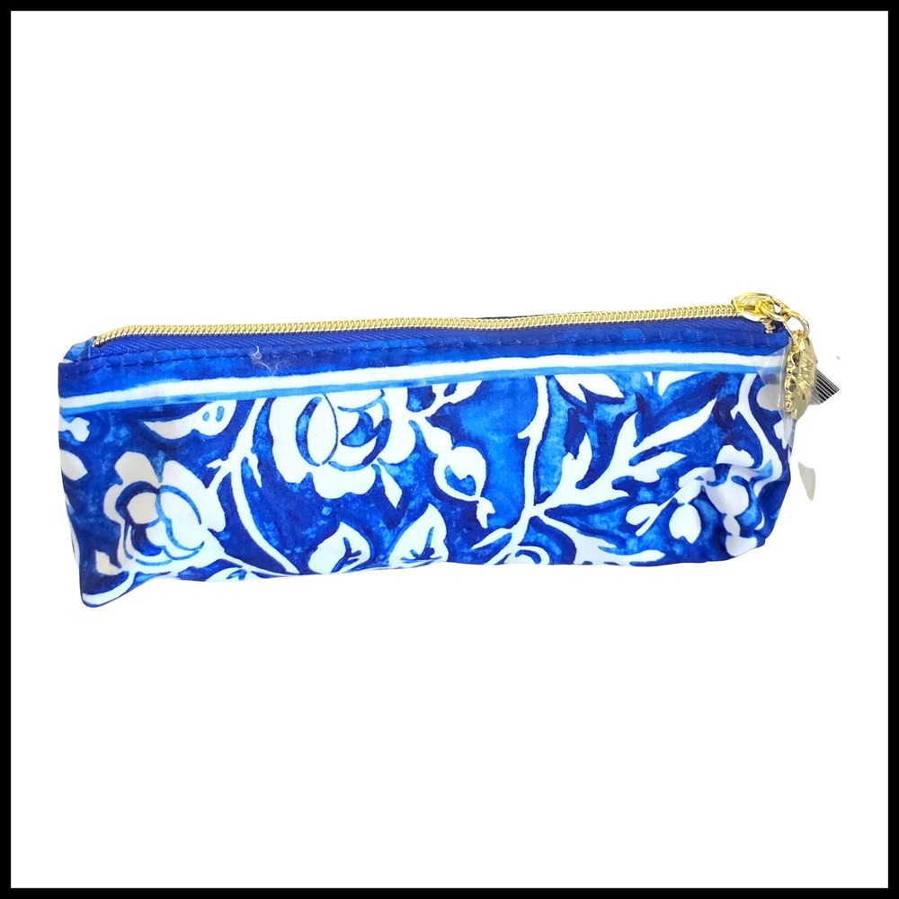 Estee Lauder Blue White Floral‎ Santorini Slim Makeup Bag Pencil Case Logo Charm